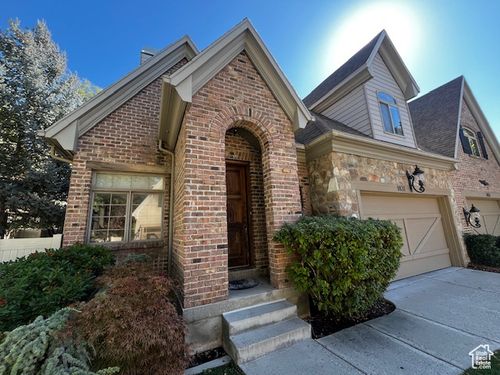 1831 E Cottonwood Glen Ct, Holladay, UT, 84117-4249 | Card Image