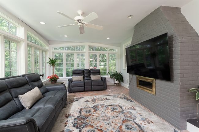 338 Highland St, House other with 4 bedrooms, 4 bathrooms and 6 parking in Weston MA | Image 17