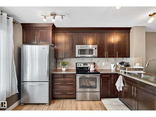 7327 Edgemont Way Nw, Edmonton, AB, T6M0S1 | Card Image