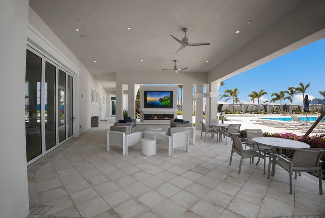 10470 Spring Tide Way, House other with 2 bedrooms, 2 bathrooms and null parking in PARRISH FL | Image 37