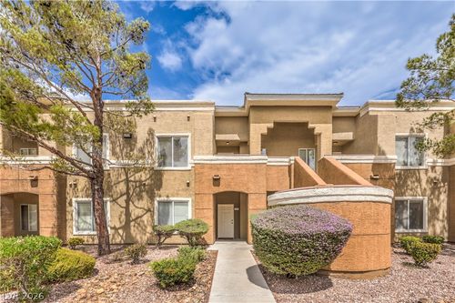 2128-8070 W Russell Rd, Las Vegas, NV, 89113-1549 | Card Image