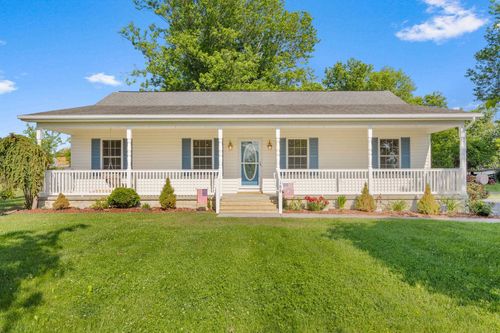 188 S Sunset Dr, Broadway, VA, 22815-9426 | Card Image