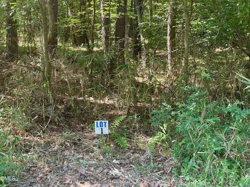 1-300-1 Landmark Rd, Willow Spring, NC, 27592-8136 | Card Image