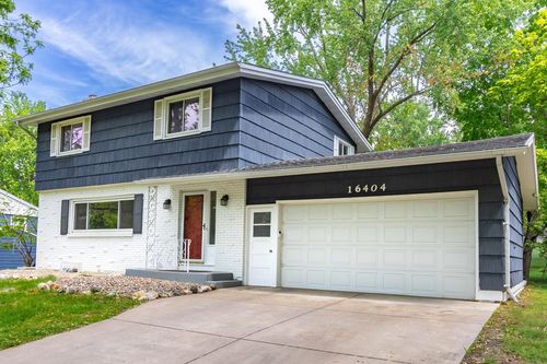 16404 Temple Dr S, Minnetonka, MN, 55345-3449 | Card Image