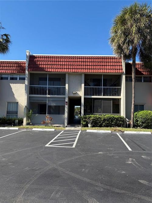 224-21 Jacaranda Country Club Drive, Plantation, FL, 33324 | Card Image