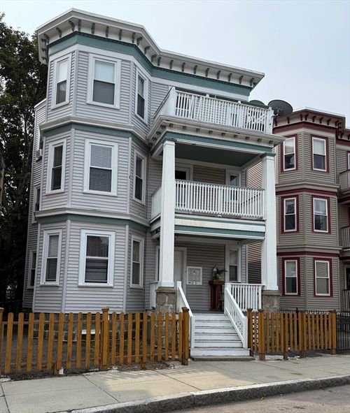 23 Roseland St, Boston, MA, 02124-2566 | Card Image