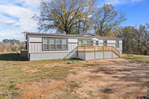 13521 Fm 130, Hughes Springs, TX, 75656-6394 | Card Image