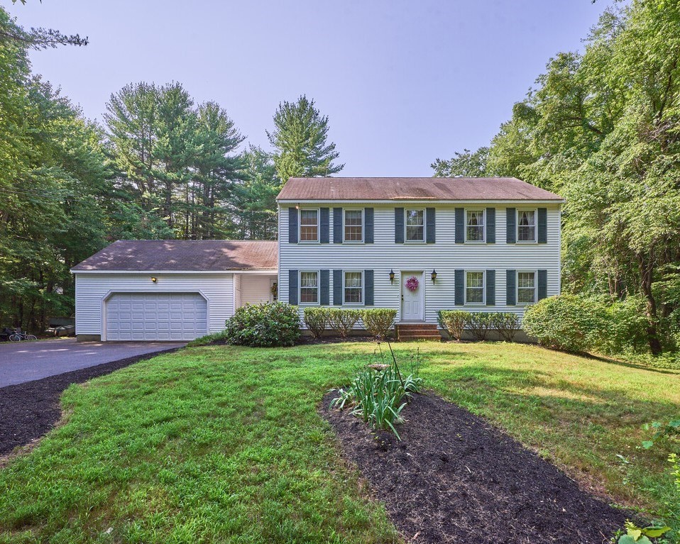 Concord Rd, Westford, MA 01886
