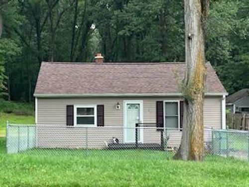 97 Carl Ave, Springfield, MI, 49037-8323 | Card Image