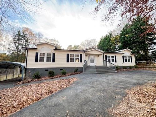 445 Fern Hill Rd, Troutman, NC, 28166-9795 | Card Image