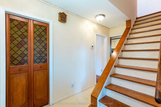 2127 Primate Rd, House other with 2 bedrooms, 2 bathrooms and 4 parking in Mississauga ON | Image 13