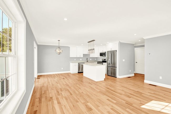 2-2 - 11-2 Porch Light Dr, Condo with 3 bedrooms, 3 bathrooms and null parking in Dover NH | Image 8
