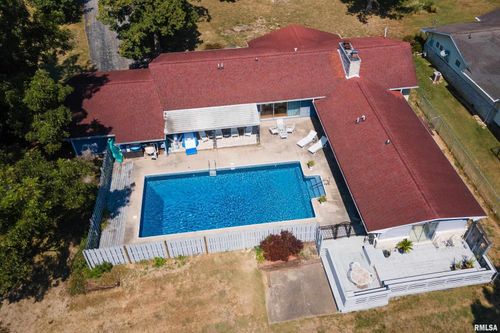 1609 Tina Dr Drive, Murphysboro, IL, 62966 | Card Image