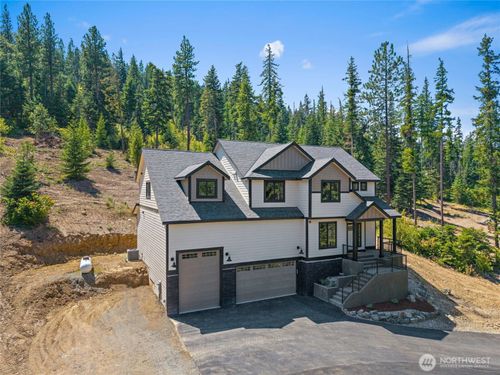660 Stone Ridge Dr, Cle Elum, WA, 98922-8091 | Card Image