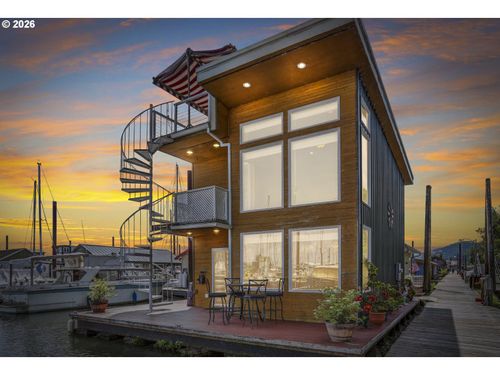 e2-34326 Johnsons Landing Rd, Scappoose, OR, 97056-4423 | Card Image