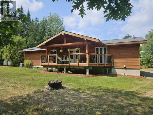 1694 Siberia Rd, Barrys Bay, ON, K0J1B0 | Card Image