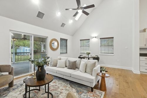 12705 Burson Dr, Manchaca, TX, 78652-3533 | Card Image