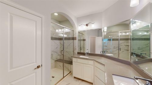 5204 Mcpherson Ln, Mckinney, TX, 75070-4756 | Card Image