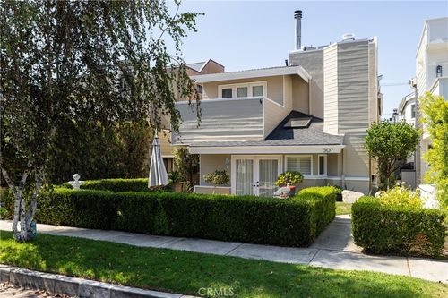 507 Narcissus Ave, Corona del Mar, CA, 92625-2434 | Card Image
