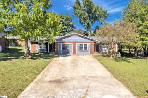 224/226 Devonwood Court, Taylors, SC, 29687 | Card Image