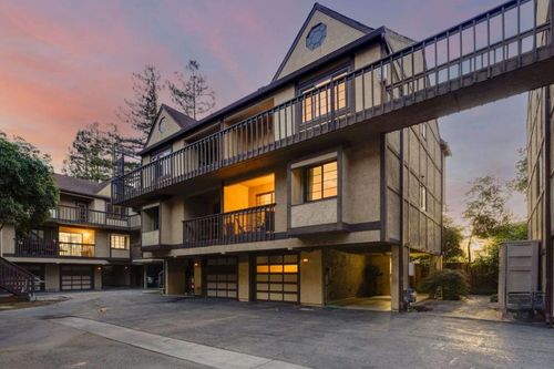 1122 Brewster Ave, Redwood City, CA, 94063 | Card Image