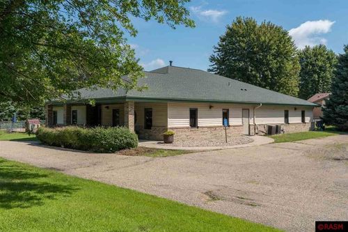 1500 Edgewood, North Mankato, MN, 56003 | Card Image