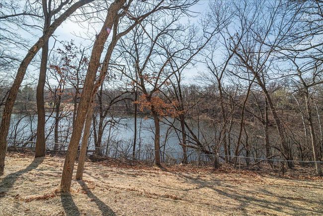 08-Lake View.jpg | Image 7