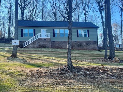 5748 Dalmatian St, Iron Station, NC, 28080-6738 | Card Image
