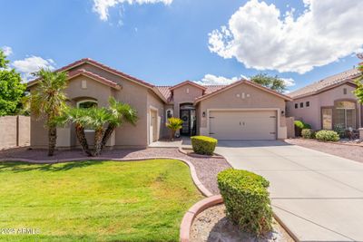 677 W Hemlock Way, House other with 4 bedrooms, 2 bathrooms and null parking in Chandler AZ | Image 3