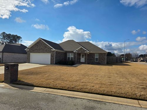 1900 N 26th St, Paragould, AR, 72450-4943 | Card Image