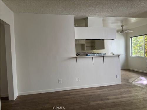 5-909 S Ardmore Ave, Los Angeles, CA, 90006-1333 | Card Image