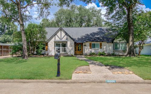 18006 Bambridge Dr, Houston, TX, 77090-1106 | Card Image
