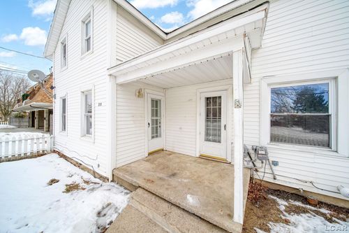 210 S Ottawa St, Tecumseh, MI, 49286-2036 | Card Image