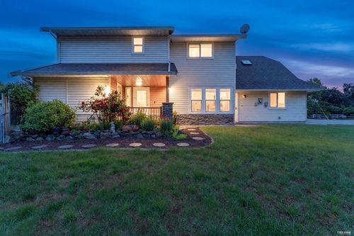 41355 Yarrow Central Rd, Chilliwack, BC, V2R5G5 | Card Image
