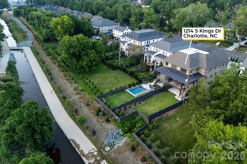 a-1214 S Kings Dr, Charlotte, NC, 28207-1808 | Card Image