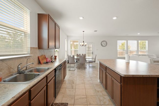 538 Thunder Valley Trl, House other with 5 bedrooms, 4 bathrooms and null parking in Georgetown TX | Image 9