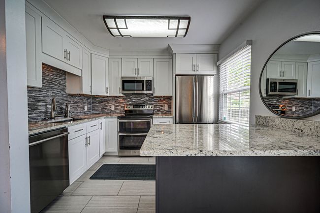 19824 Irongate Ct, Condo with 3 bedrooms, 3 bathrooms and null parking in Northville Township MI | Image 16