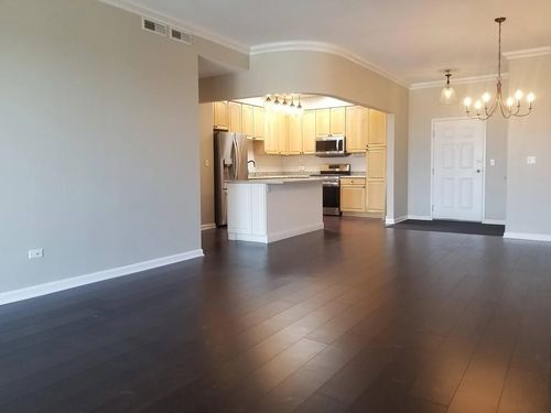 unit-402-5036 W Pensacola Ave, Chicago, IL, 60641-1662 | Card Image