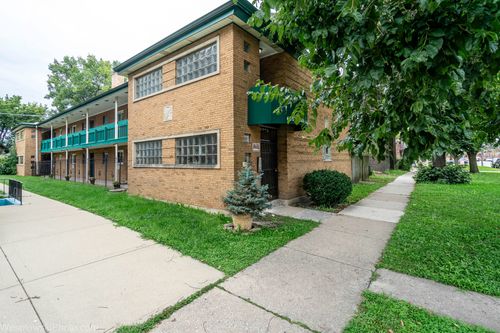 3-651 South Blvd, Oak Park, IL, 60302-2936 | Card Image
