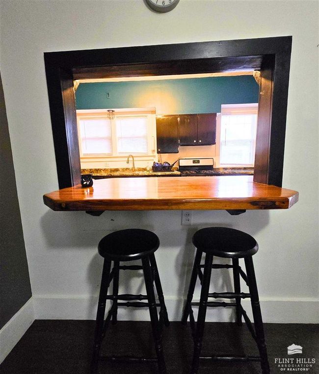 417 Ne 13 Th St, House other with 2 bedrooms, 1 bathrooms and null parking in Abilene KS | Image 5