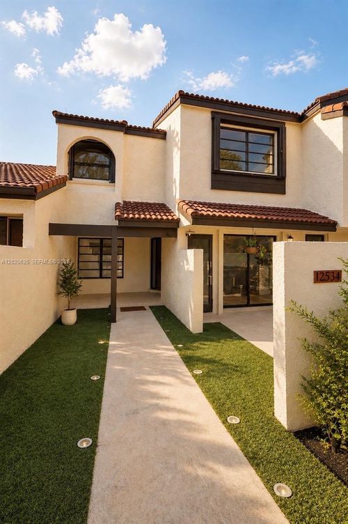 12344 Sw 94th Ln, Miami, FL, 33186-1838 | Card Image
