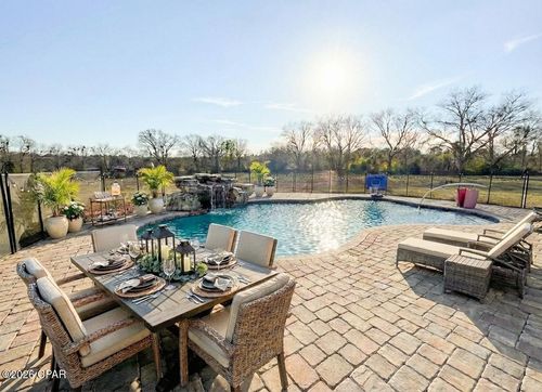 686 Alford Rd, Defuniak Springs, FL, 32433-0525 | Card Image