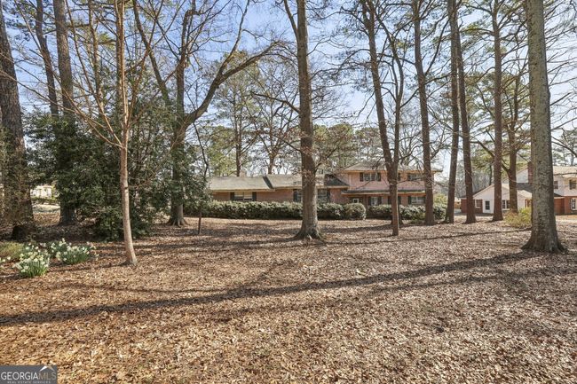 4297 Chamblee Dunwoody Rd, House other with 4 bedrooms, 3 bathrooms and null parking in Chamblee GA | Image 36