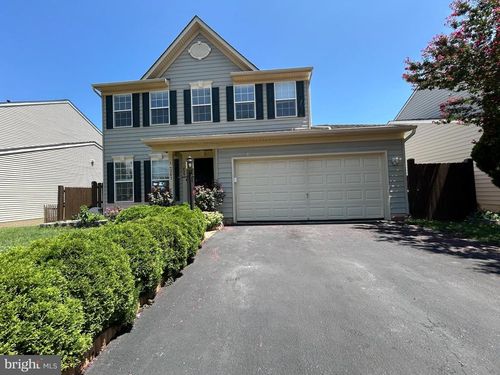 14361 Fallsmere Cir, GAINESVILLE, VA, 20155-4417 | Card Image