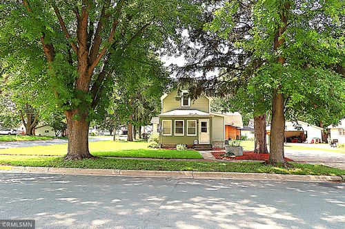 711 2nd St N, Dassel, MN, 55325-2227 | Card Image