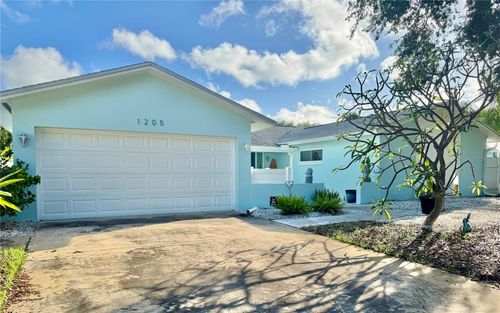 1205 79th St S, ST PETERSBURG, FL, 33707-2718 | Card Image