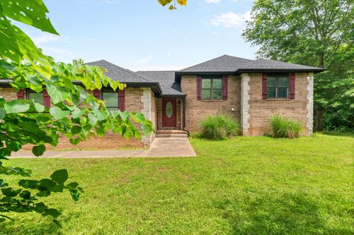 457 E War Horse Ln, Willard, MO, 65781-9567 | Card Image