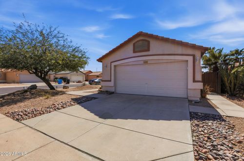 3001 W Matthew Dr, Phoenix, AZ, 85027-2366 | Card Image