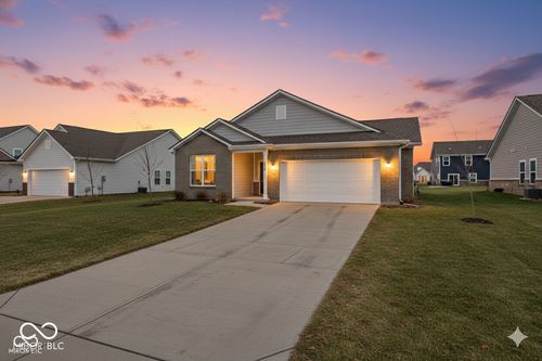 1339 Little Rodeo Pl, Greenwood, IN, 46143-6140 | Card Image