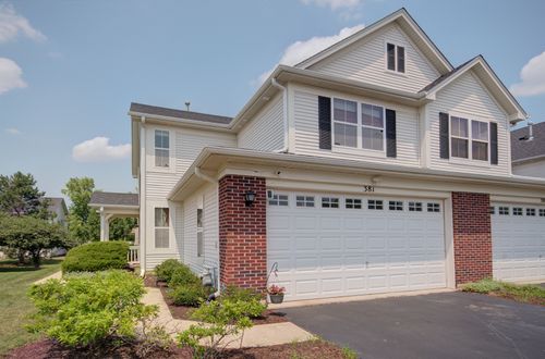 381 Chesapeake Ln, Oswego, IL, 60543-4026 | Card Image